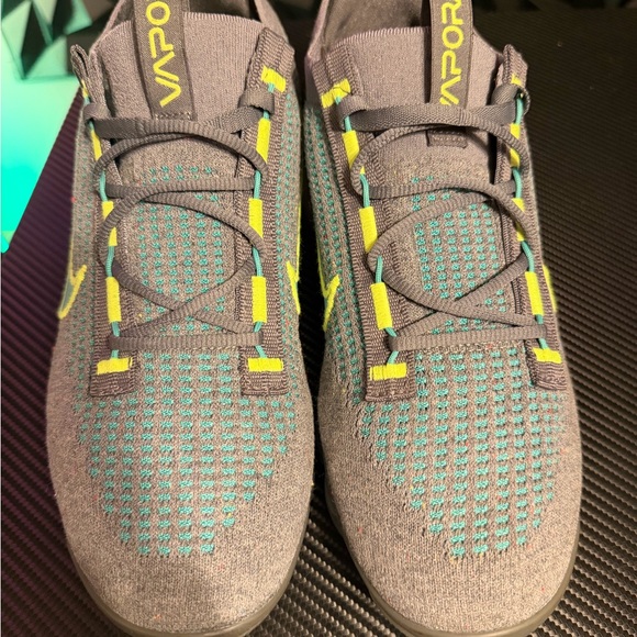 Nike Vapor Max - Picture 3 of 7